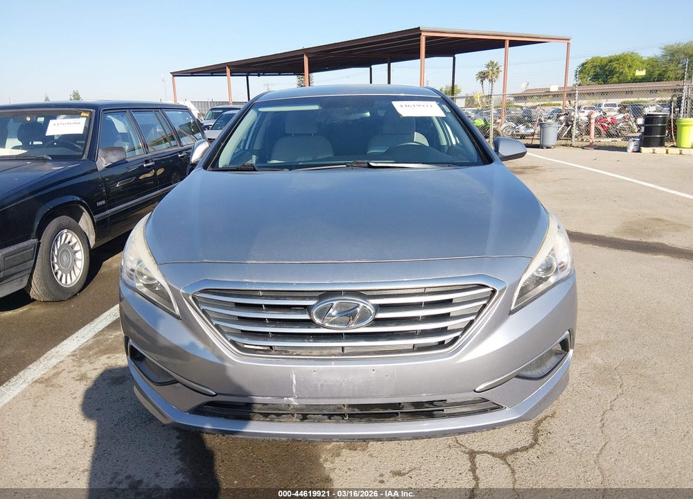2016 HYUNDAI SONATA SE VIN: 5NPE24AF1GH263704