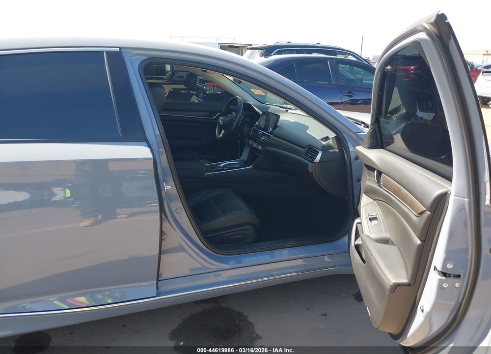 2022 HONDA ACCORD HYBRID TOURING VIN: 1HGCV3F90NA029152