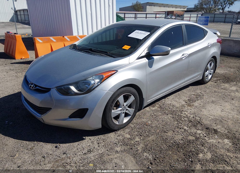 2013 HYUNDAI ELANTRA GLS VIN: 5NPDH4AE1DH372242