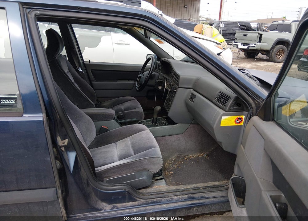 1996 VOLVO 850 GLT VIN: YV1LW5541T2249575