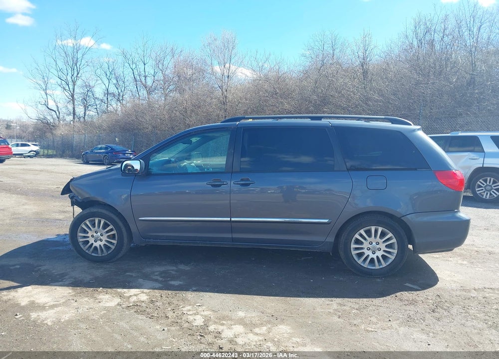 2008 TOYOTA SIENNA LIMITED VIN: 5TDZK22C18S215643