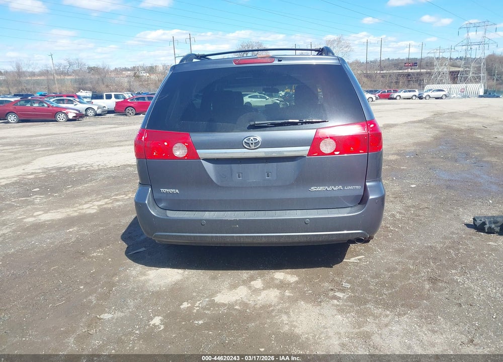 2008 TOYOTA SIENNA LIMITED VIN: 5TDZK22C18S215643