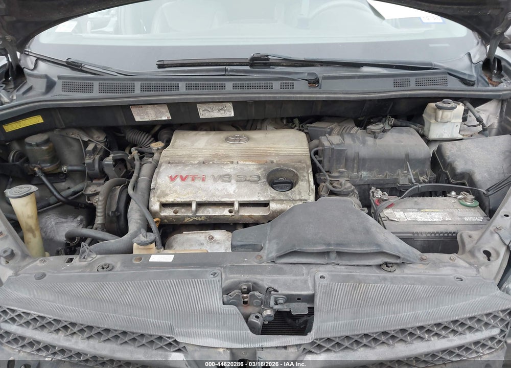 2005 TOYOTA SIENNA XLE VIN: 5TDZA22C15S235356