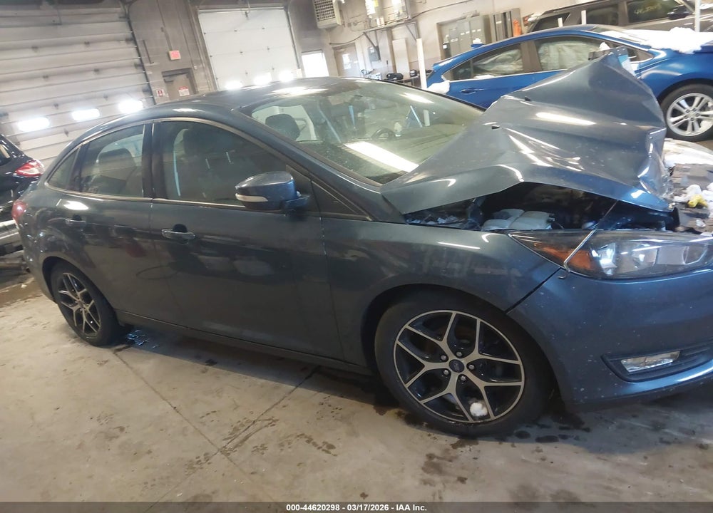 2018 FORD FOCUS SEL VIN: 1FADP3H24JL285702