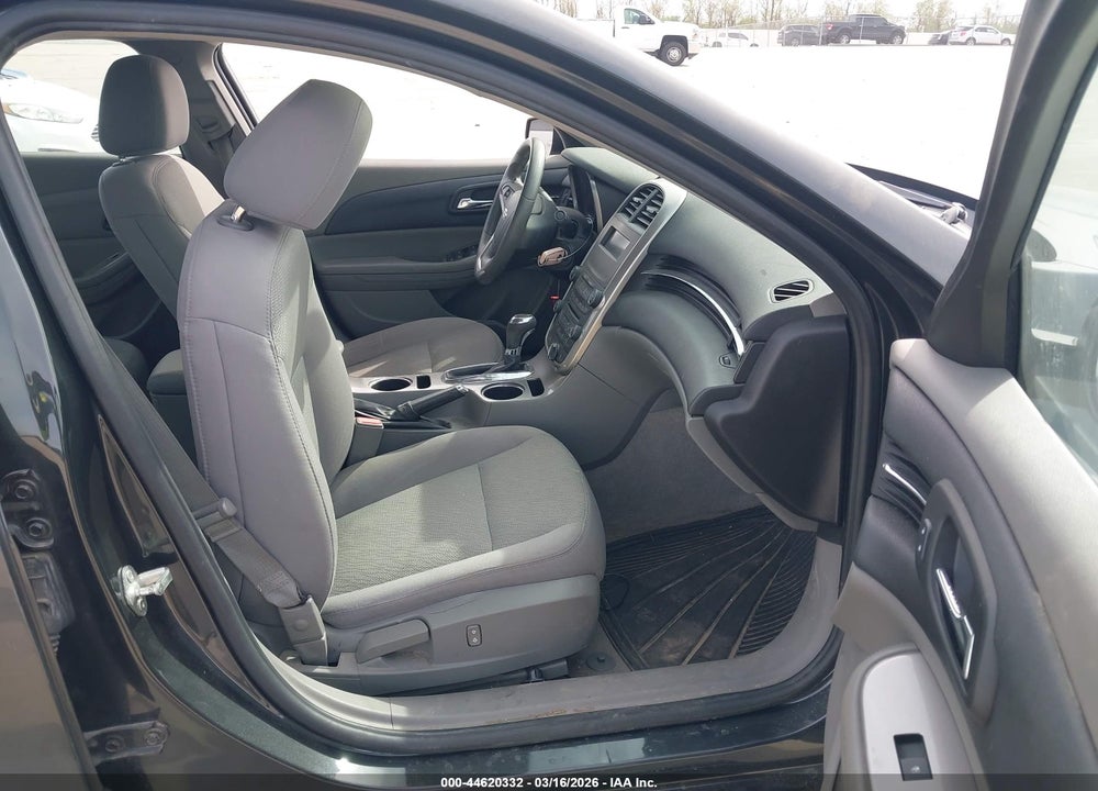 2015 CHEVROLET MALIBU LS VIN: 1G11B5SL3FF108727