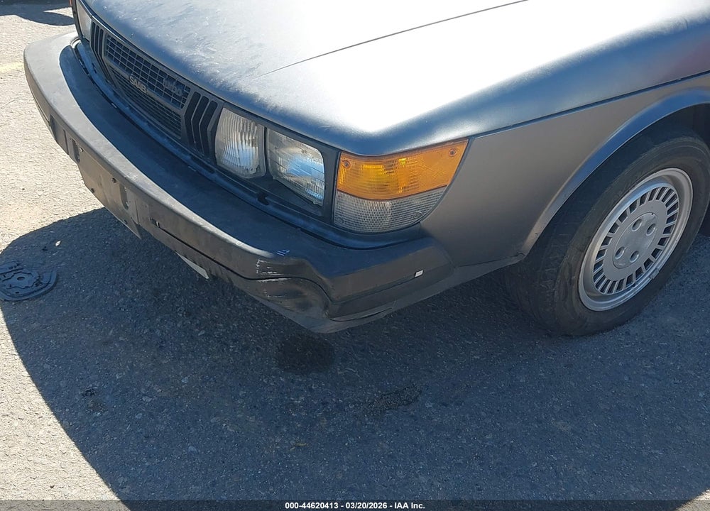 1983 SAAB 900 VIN: YS3AT34S4D1029793