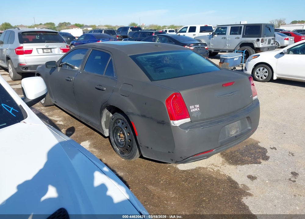 2015 CHRYSLER 300 TOURING VIN: 2C3CCARG8FH873028