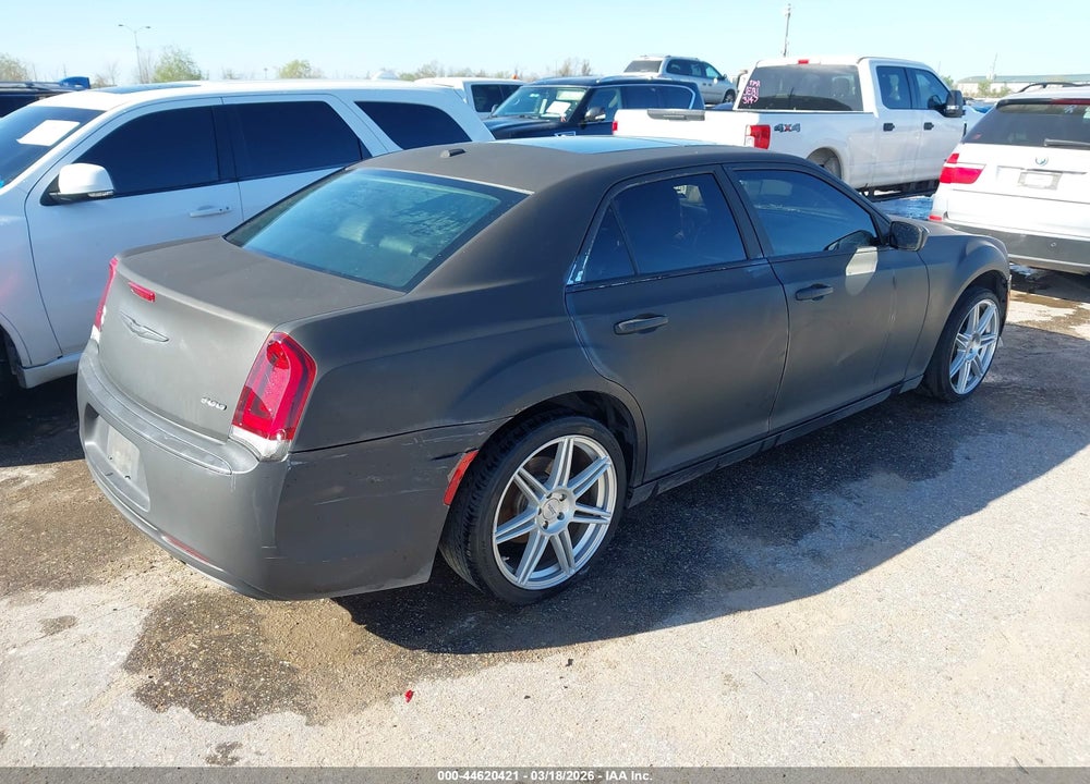 2015 CHRYSLER 300 TOURING VIN: 2C3CCARG8FH873028