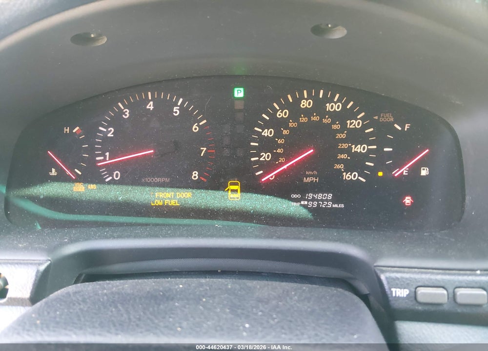 2002 LEXUS LS 430 VIN: JTHBN30F420085958