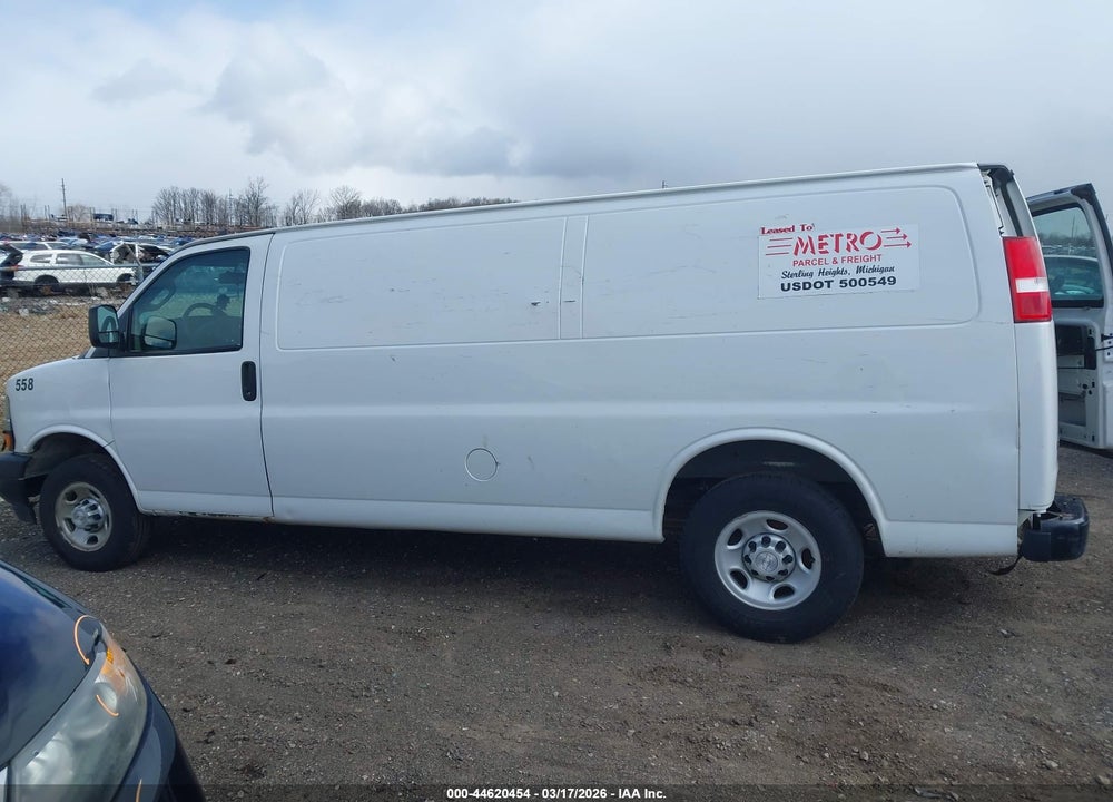 2018 CHEVROLET EXPRESS 2500 WORK VAN VIN: 1GCWGBFP3J1265058