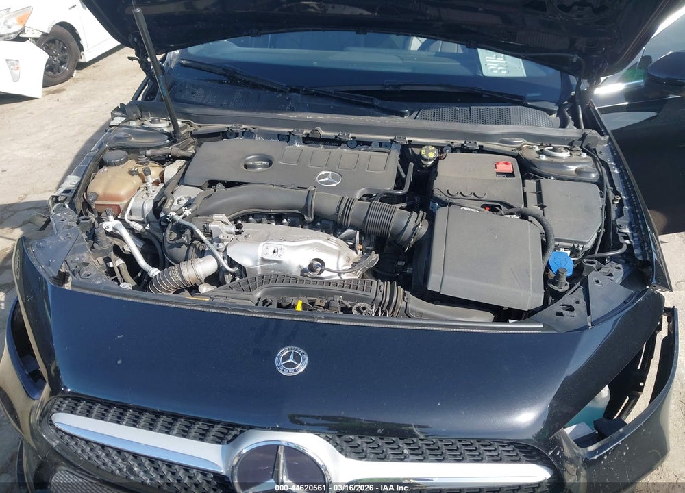 2019 MERCEDES-BENZ A 220 VIN: WDD3G4EB9KW001387