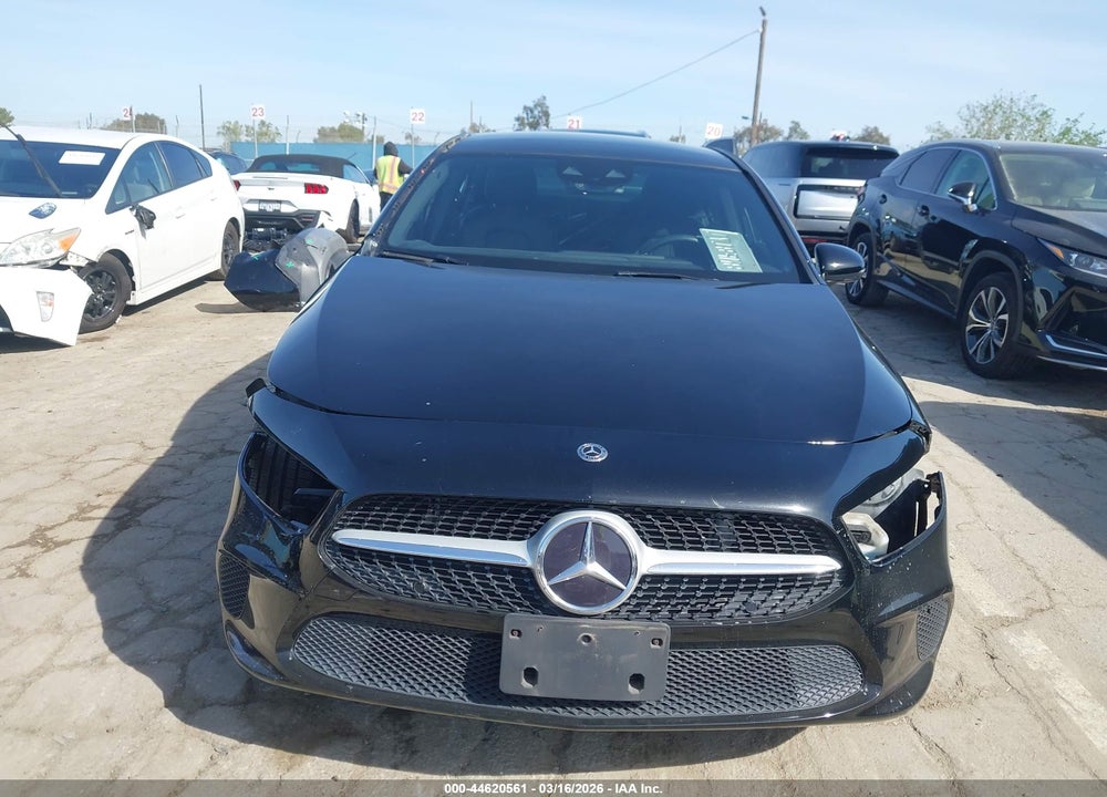 2019 MERCEDES-BENZ A 220 VIN: WDD3G4EB9KW001387