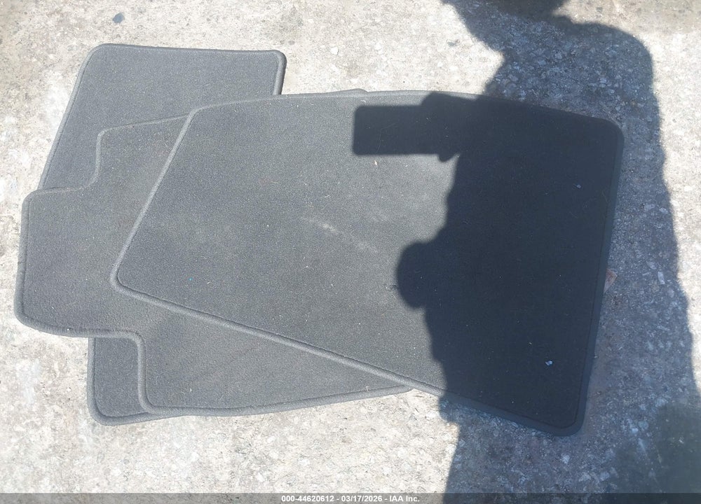 2019 GMC ACADIA SLE-1 VIN: 1GKKNRLA7KZ254097