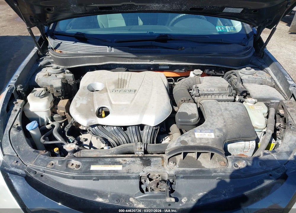 2012 HYUNDAI SONATA HYBRID VIN: KMHEC4A46CA038431