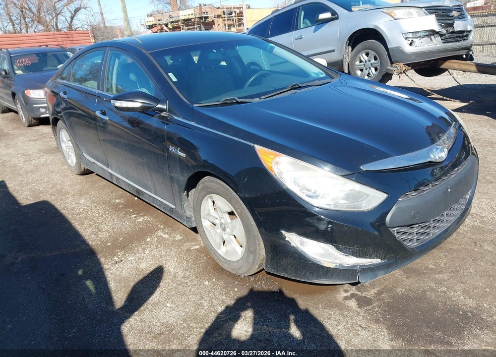 2012 HYUNDAI SONATA HYBRID VIN: KMHEC4A46CA038431