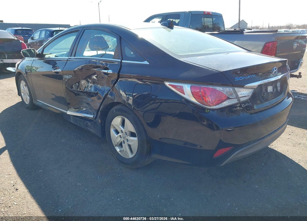 2012 HYUNDAI SONATA HYBRID VIN: KMHEC4A46CA038431
