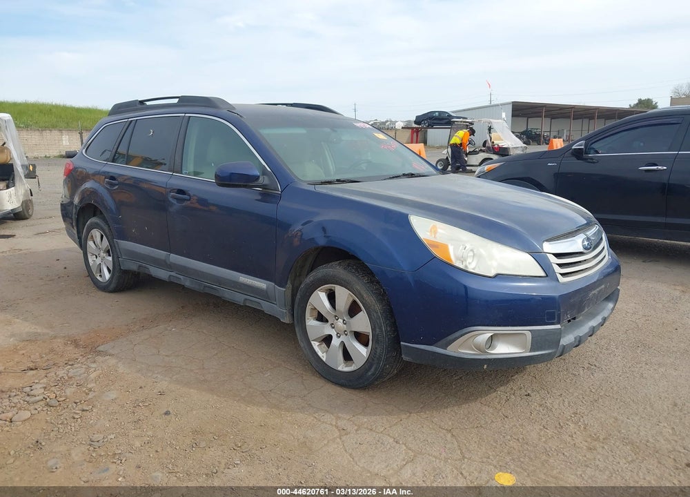 2011 SUBARU OUTBACK 2.5I PREMIUM VIN: 4S4BRBFCXB3331502