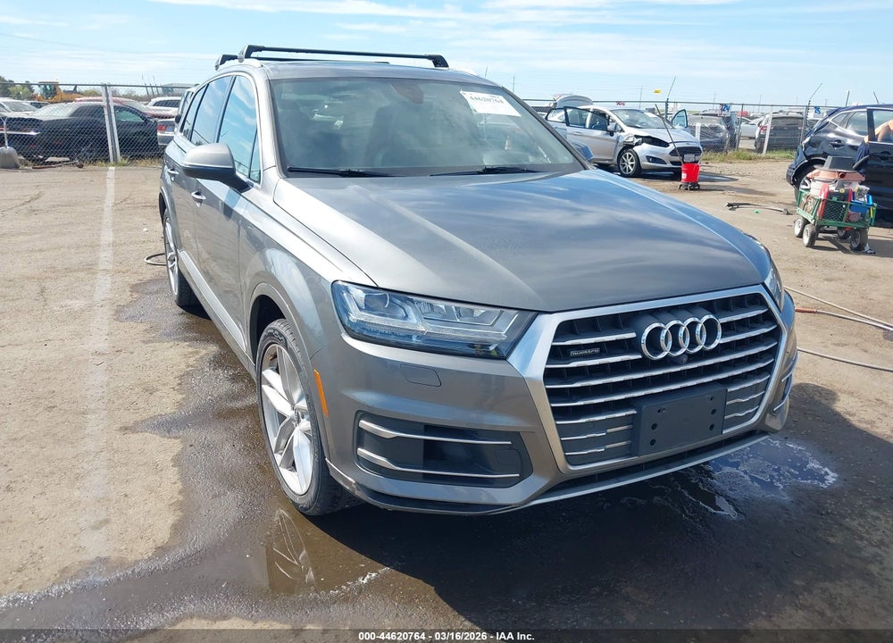 2017 AUDI Q7 3.0T PREMIUM VIN: WA1VAAF7XHD027850