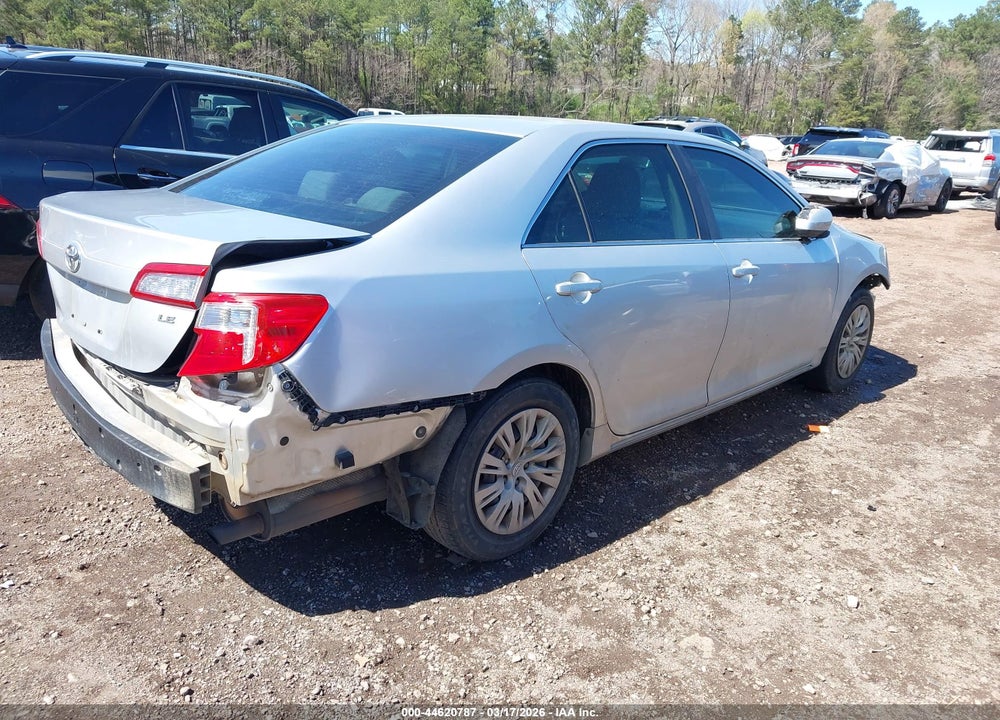 2013 TOYOTA CAMRY LE VIN: 4T1BF1FK1DU206671