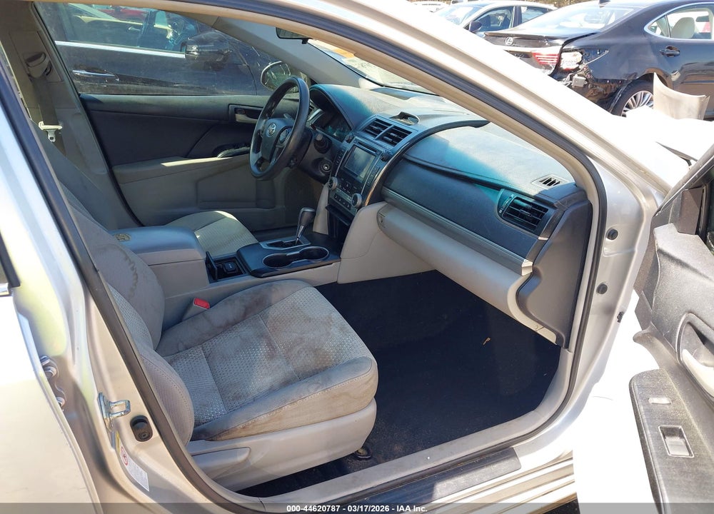 2013 TOYOTA CAMRY LE VIN: 4T1BF1FK1DU206671