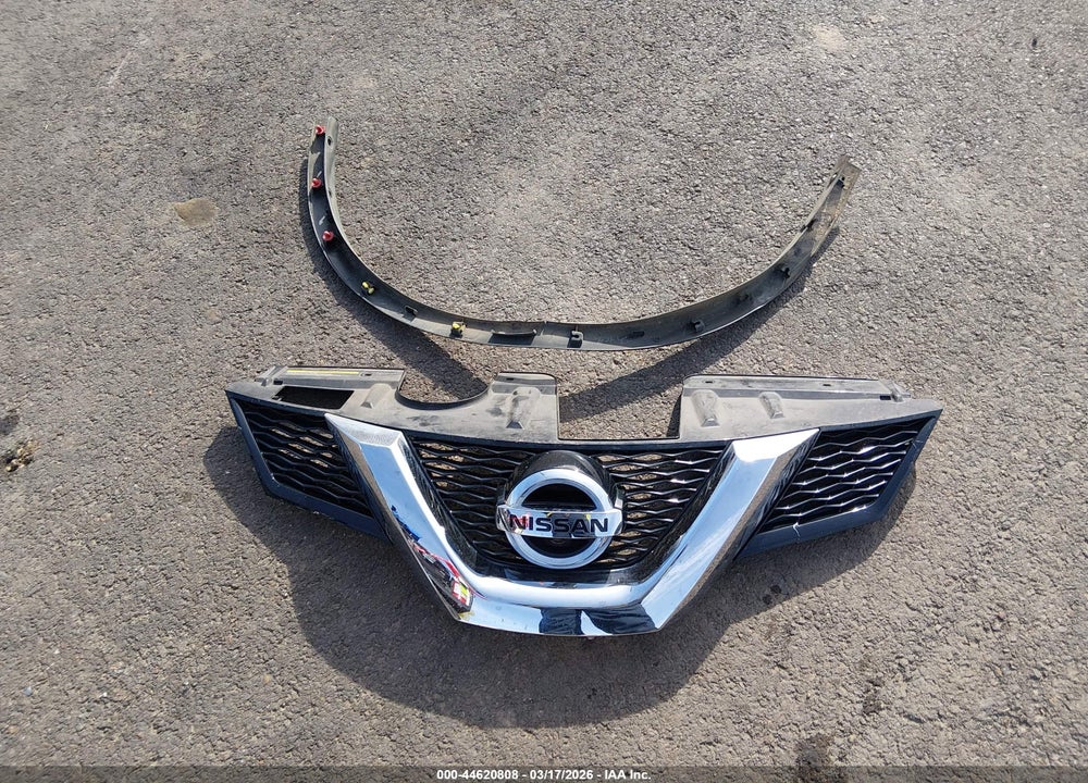 2014 NISSAN ROGUE S/SL/SV VIN: 5N1AT2MT3EC835927