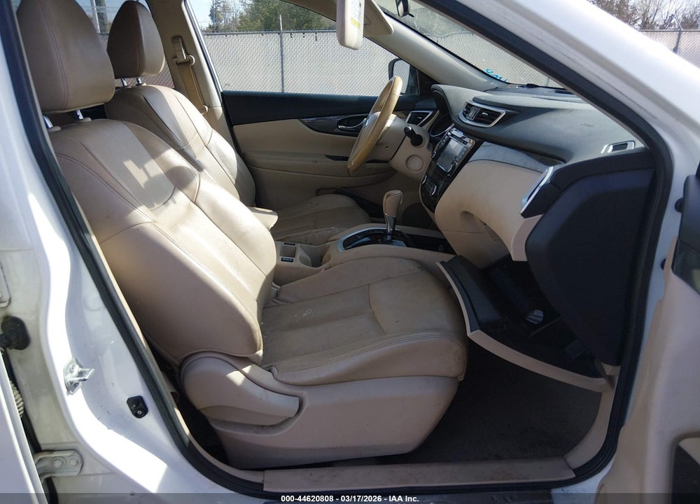 2014 NISSAN ROGUE S/SL/SV VIN: 5N1AT2MT3EC835927