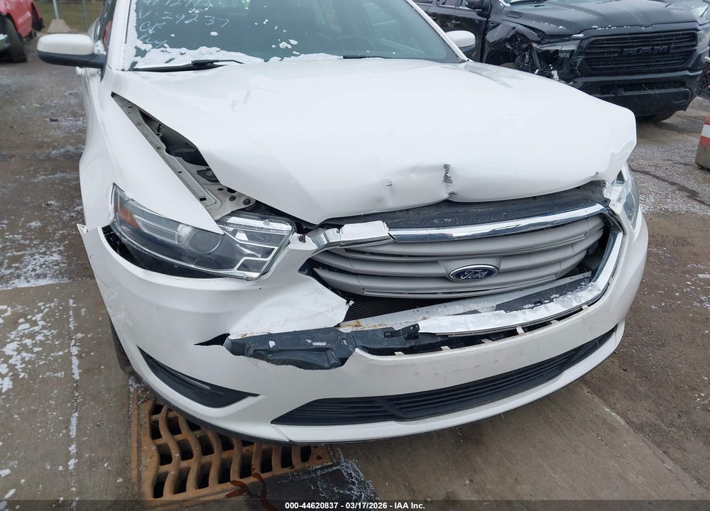 2016 FORD TAURUS SEL VIN: 1FAHP2H80GG129237