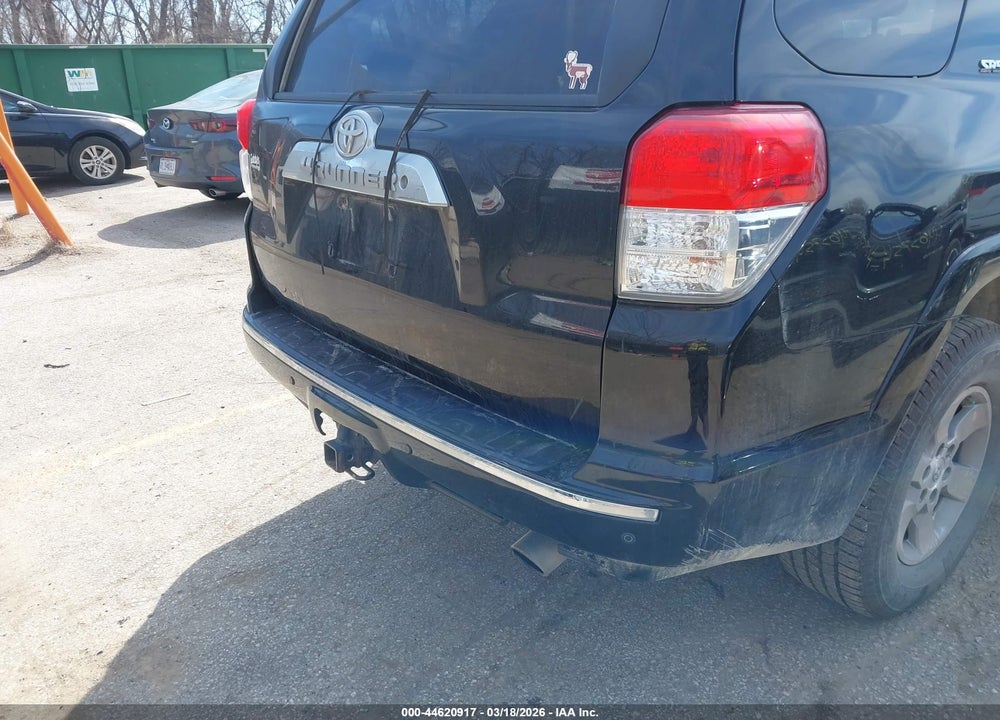2011 TOYOTA 4RUNNER SR5 V6 VIN: JTEBU5JR6B5053004