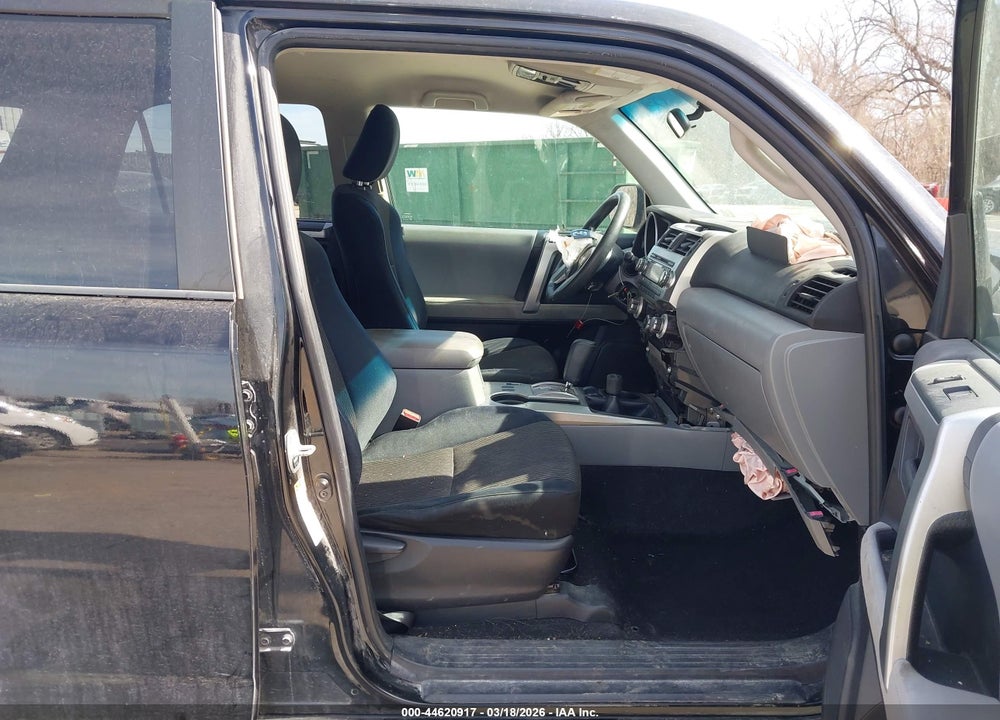 2011 TOYOTA 4RUNNER SR5 V6 VIN: JTEBU5JR6B5053004
