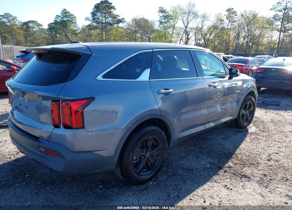 2022 KIA SORENTO LX VIN: 5XYRG4LC8NG144624
