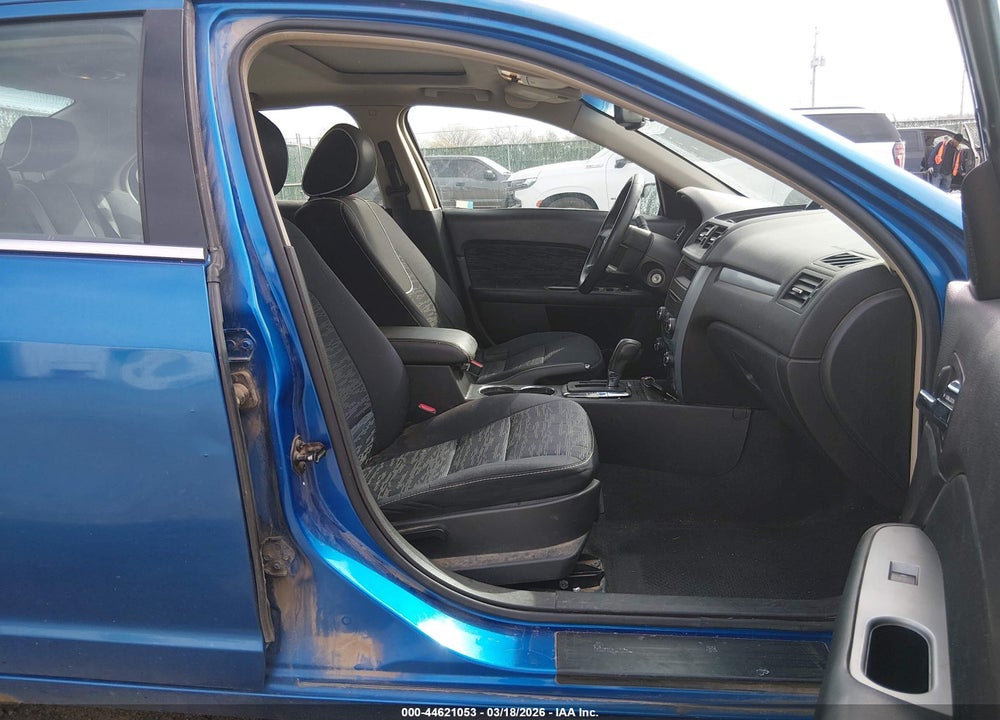2011 FORD FUSION SE VIN: 3FAHP0HA2BR178545