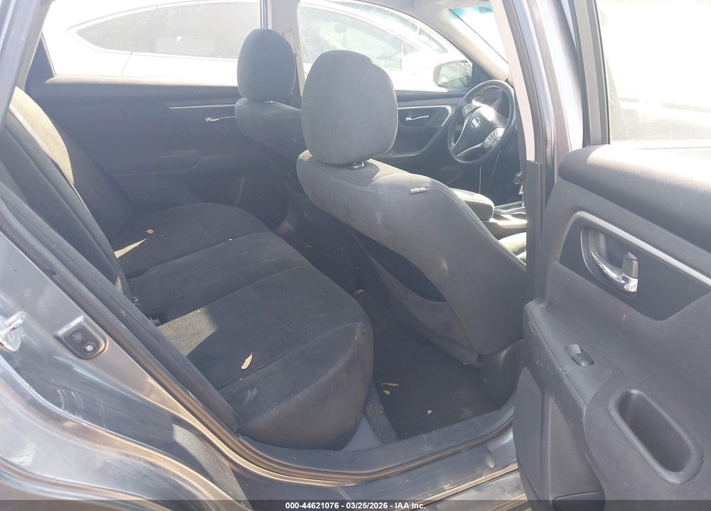 2015 NISSAN ALTIMA 2.5 SV VIN: 1N4AL3AP9FC117582