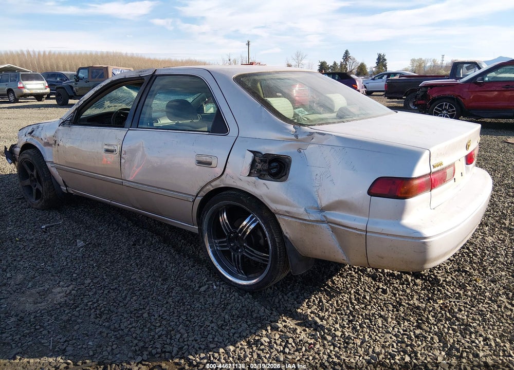 1997 TOYOTA CAMRY LE V6 VIN: 4T1BF22K3VU021180