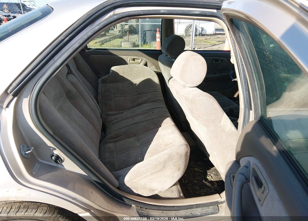 1997 TOYOTA CAMRY LE V6 VIN: 4T1BF22K3VU021180