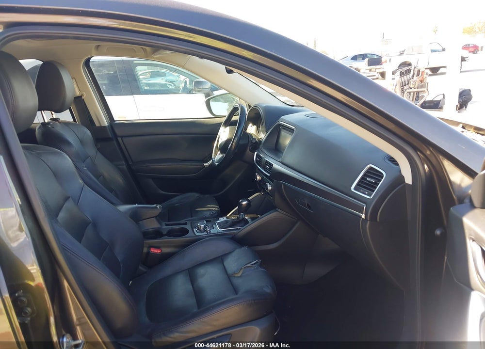 2016 MAZDA CX-5 GRAND TOURING VIN: JM3KE2DYXG0752120