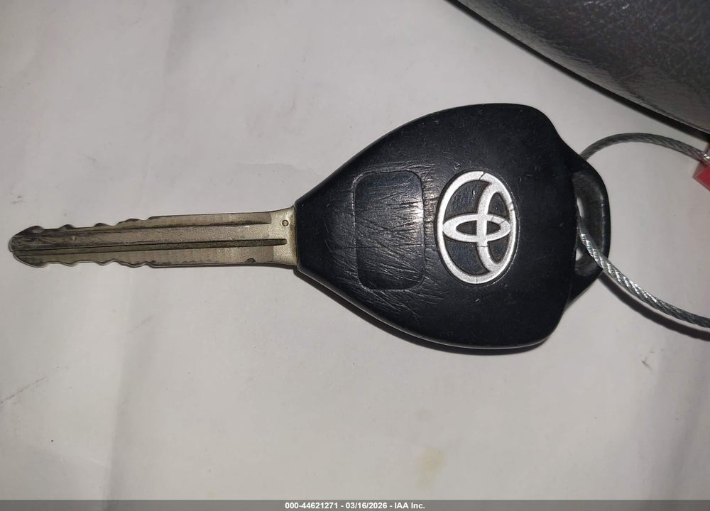 2009 TOYOTA CAMRY LE VIN: 4T1BE46K19U406252