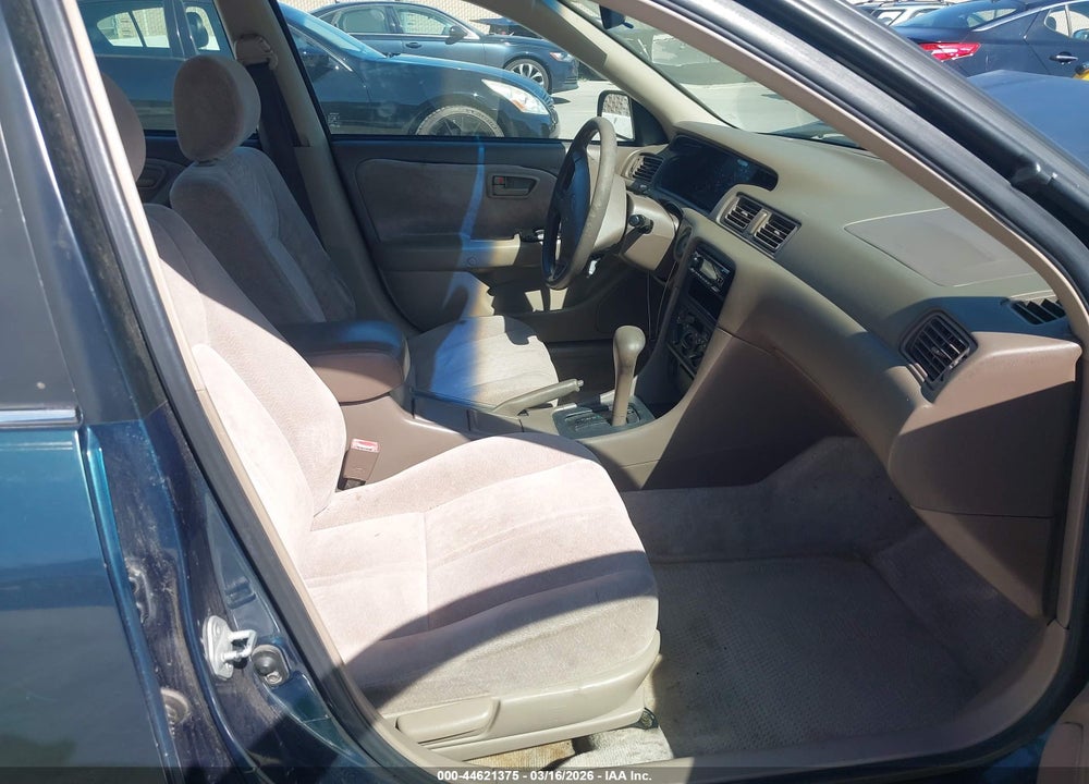 1998 TOYOTA CAMRY LE VIN: JT2BG22KXW0210508