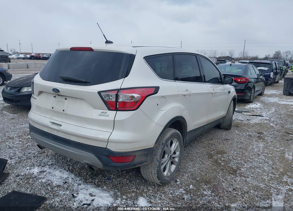 2017 FORD ESCAPE SE VIN: 1FMCU0GD3HUC42999