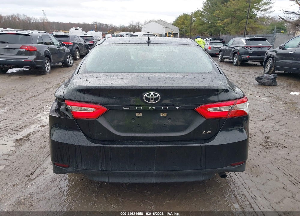 2019 TOYOTA CAMRY LE VIN: 4T1B11HK6KU815232