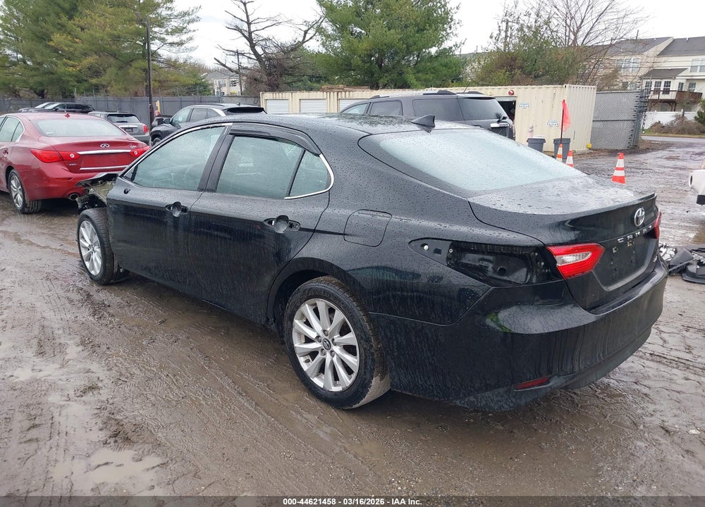 2019 TOYOTA CAMRY LE VIN: 4T1B11HK6KU815232