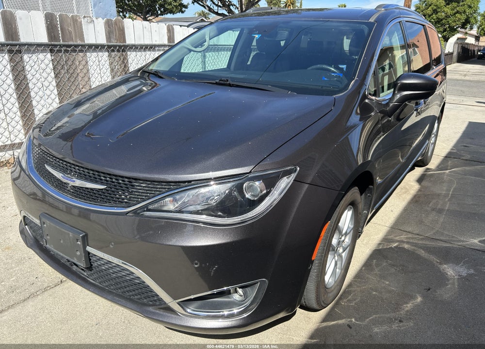 2020 CHRYSLER PACIFICA TOURING L VIN: 2C4RC1BG5LR247667