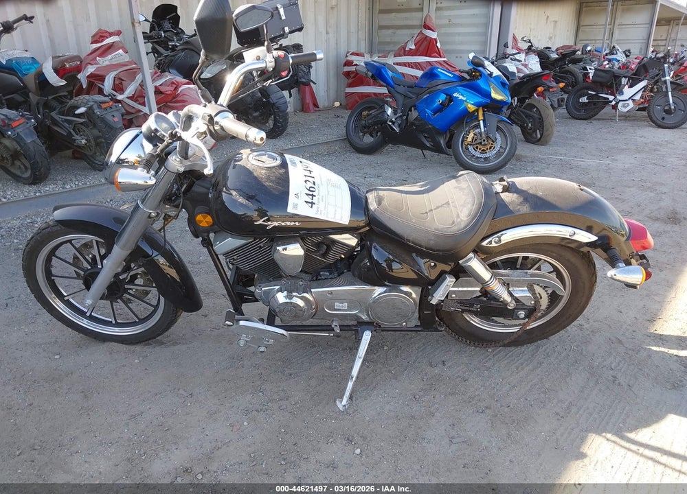 2022 QIPAI LIFAN MASTER VIN: LXAPS0P18NX000119