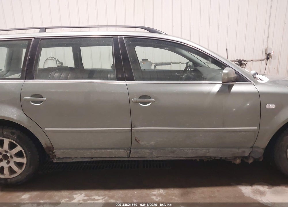 2003 VOLKSWAGEN PASSAT GLS VIN: WVWVD63B23E173455