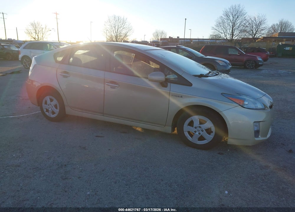 2011 TOYOTA PRIUS THREE VIN: JTDKN3DU5B1426613