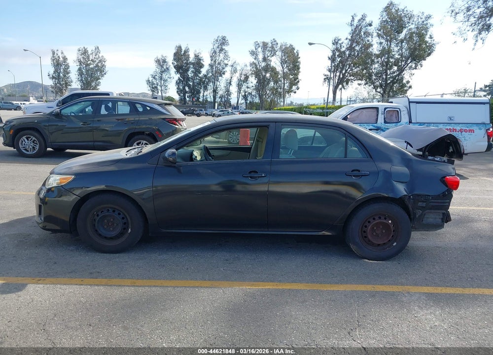 2011 TOYOTA COROLLA LE VIN: JTDBU4EE8BJ104824