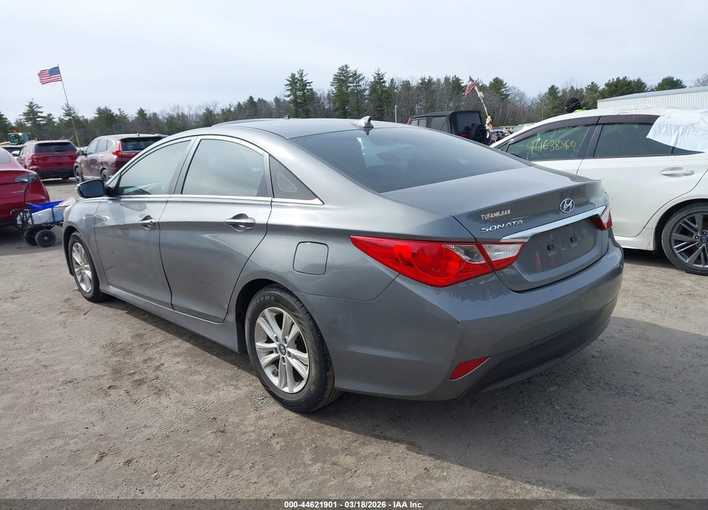 2014 HYUNDAI SONATA GLS VIN: 5NPEB4AC4EH821709