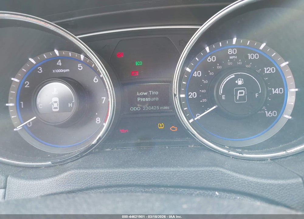 2014 HYUNDAI SONATA GLS VIN: 5NPEB4AC4EH821709