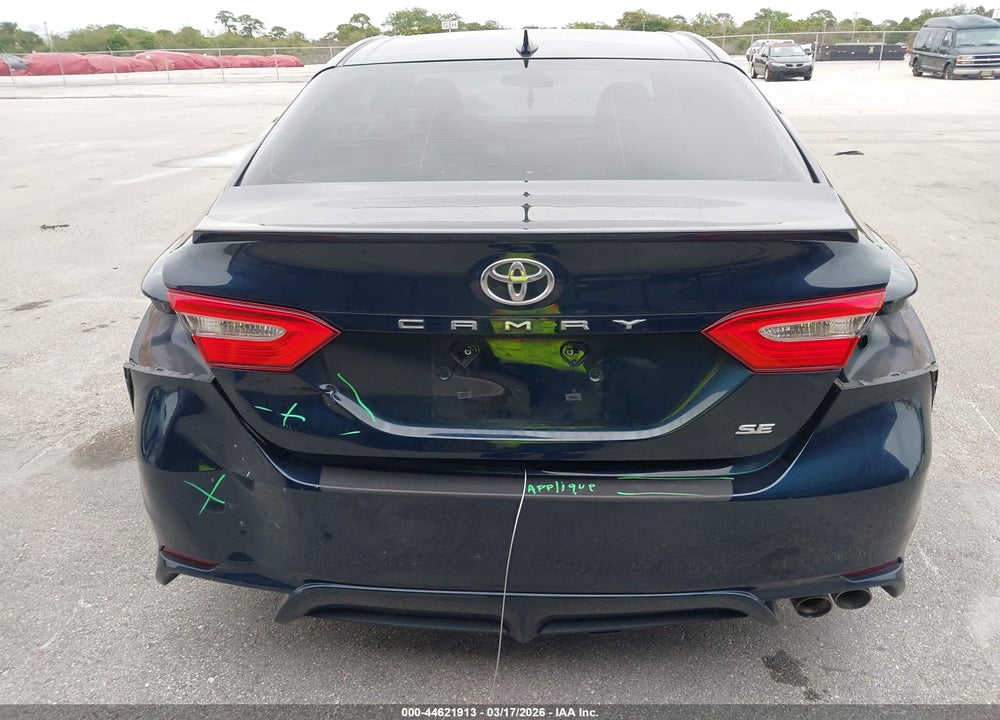 2019 TOYOTA CAMRY SE VIN: 4T1B11HK2KU719890