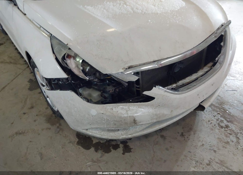 2011 HYUNDAI SONATA GLS VIN: 5NPEB4AC8BH210402
