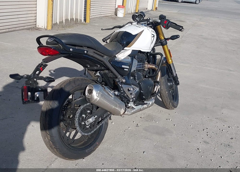 2026 TRIUMPH MOTORCYCLE SPEED 400 VIN: SMTT127Y8TNA43658